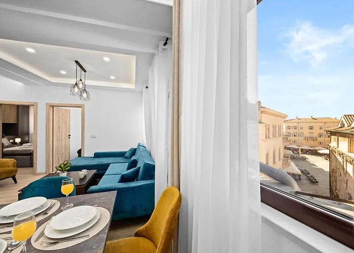 Capitolina Apartmens Old Town شقة بولا