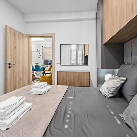 Capitolina Apartmens Old Town *