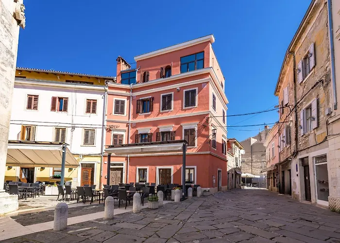 Lägenhet Capitolina Apartmens Old Town Pula